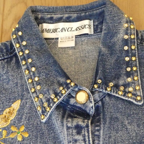 American Classics Vintage Flowers Bedazzled Short Sleeve Denim Button Down Shirt - Picture 3 of 5